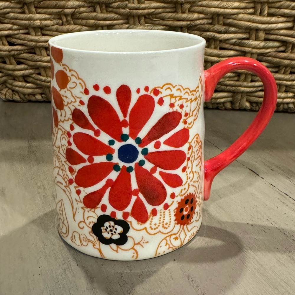 Anthropologie Biscuit Red/Orange Floral  Mug- Floral 🌹🌺 💐